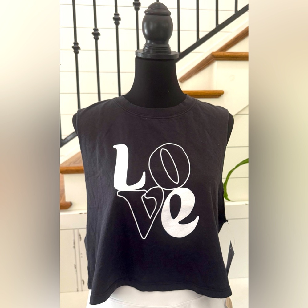 NWT Spiritual Gangster 🖤 LOVE 🖤 Callie Crop Tank – Size Large